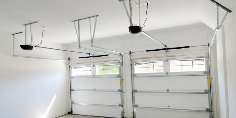 The-Benefits-of-Insulated-Garage-Doors
